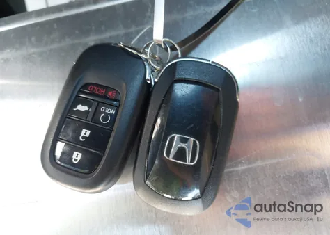 2025 Honda Hr-V 2Wd Ex-L from USA, damaged, VIN 3CZRZ1H75SM741565